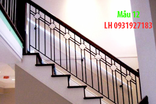 Lắp đặt cầu thang sắt tại Đà Nẵng. báo giá cầu thang sắt LH 0984765183
